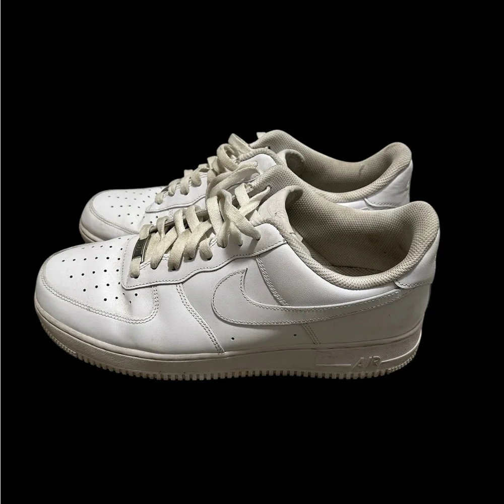 Men’s Nike Air Force AF1 Size 11.5 Swoosh Leather Shoe Sneaker Triple White